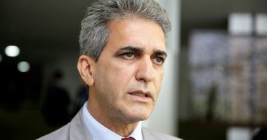 Artigo: O que acontece com Robinson Almeida?