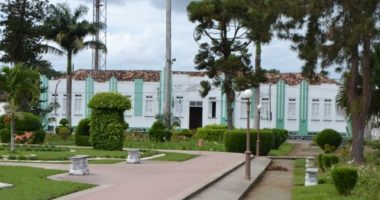 Artigo: Cargos de confiança são alvo de polêmica em Amargosa