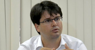 Artigo: Centro de Convenções: Bellintani rebate críticas feitas por professor da UFBA