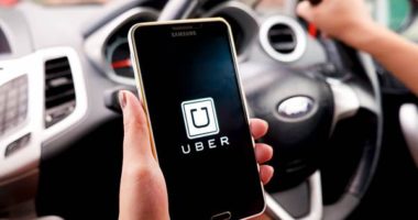 Artigo: Senado aprova regulamentação do Uber; placa vermelha sai de texto