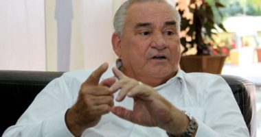 Artigo: Varela se emociona com situação da probreza em Salvador