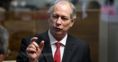Artigo: Ciro Gomes deve participar da Festa de Iemanjá