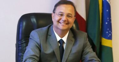 Artigo: Fábio Vilas-Boas garante policlínica em Vitória da Conquista