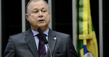 Artigo: Paulo Azi provoca aliados do governo de Rui