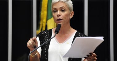 Artigo: Constrangimento aumenta! Cármen Lúcia suspende posse de Cristiane Brasil