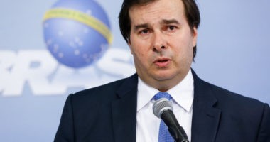 Artigo: ‘Aqui não passa nenhuma criação de imposto’, dispara Maia sobre criação de novo tributo