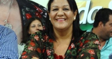 Artigo: MP-BA manda prefeita exonerar família em até 20 dias