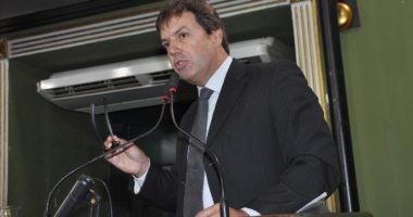 Artigo: José Trindade é aprovado por Rui como candidato à prefeitura de Salvador