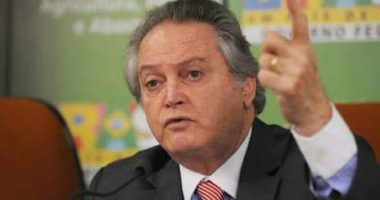Artigo: Ex- ministro da Agricultura é preso pela Polícia Federal