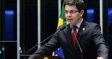 Artigo: “Falta só Temer, o chefe da organização criminosa”, diz senador