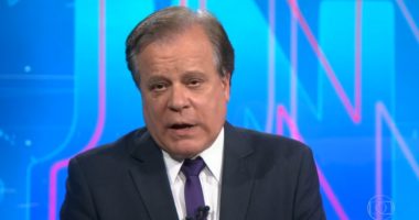 Artigo: Globo dá bronca em jornalistas após áudios de Chico Pinheiro