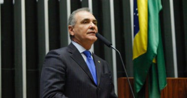 Artigo: Pelegrino minimiza pesquisa e diz que vitória do PT será mais fácil em 2022