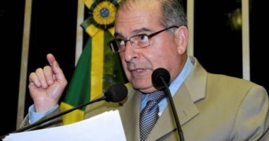 Artigo: ACM Jr. descarta disputar eleição