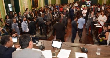 Artigo: Mais de 1,3 mil nomes são registrados para a disputa da Câmara de Salvador
