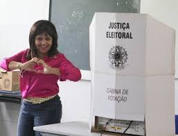 Artigo: TCM multa prefeita de Dias D’avila