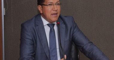 Artigo: Augusto Castro rebate Zé Neto