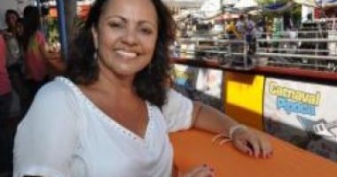 Artigo: Continuamos com duas oposições