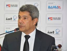 Artigo: Secretário de Educação volta a pedir suspensão do Enem