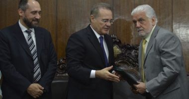 Artigo: Os baianos votarão com Renan?