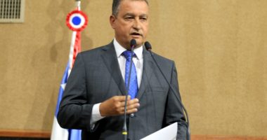 Artigo: “Violência não será reduzida com expansão do uso de armas”