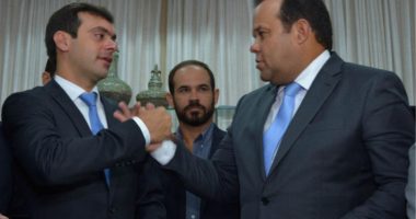 Artigo: Geraldo Jr. vai à posse de Tiago na Alba