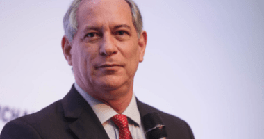 Artigo: Ciro Gomes é diagnosticado com coronavírus