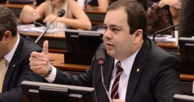 Artigo: Elmar evita polêmica após resposta de Geddel sobre candidatura em 24: entenda