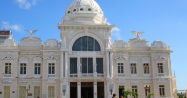 Artigo: Neto no Palácio Rio Branco