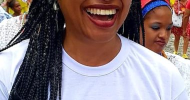 Artigo: Olívia rebate declaração de Neto