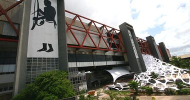 Artigo: Governo não sabe o que fazer com Centro de Convenções