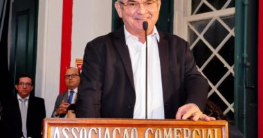 Artigo: Coronel ataca postura de Bolsonaro