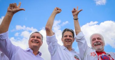 Artigo: Haddad diz que achava que Lula escolheria Wagner em 2018