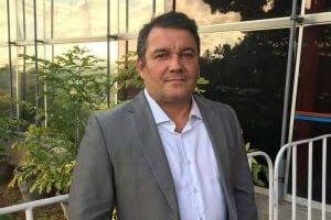 Artigo: Lauro de Freitas: Candidatos se reunem em debate organizado por Mauro Cardim e entidades representativas