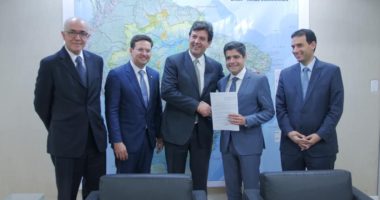 Artigo: Governo federal libera recursos para a saúde de Salvador