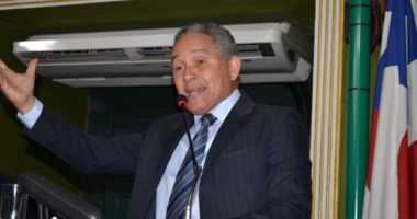 Artigo: Após projeto negado, vereador dispara contra Téo Senna na CMS