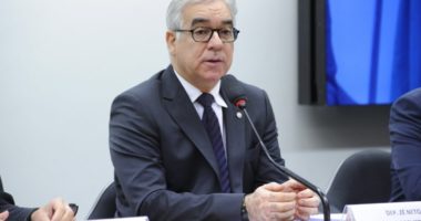 Artigo: 2024: Zé Neto vai pra cima após resultado em Feira de Santana