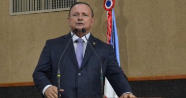 Artigo: Presidente da Alba anuncia exigência de comprovante de vacina a deputados