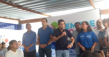 Artigo: Neto afaga Teobaldo