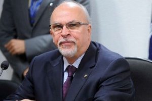 Artigo: Negromonte pensa em retornar à política, diz jornal