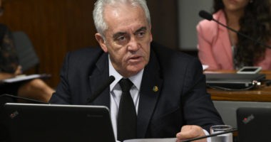 Artigo: Otto pede investigação após atentado a prefeito do seu partido