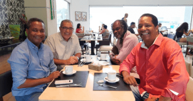 Artigo: PT, PSB e PCdoB se reúnem em Salvador