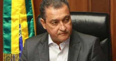 Artigo: Em entrevista, Rui tenta justificar pagamento antecipado de respiradores