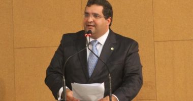 Artigo: Deputado que propôs homenagem a Mandetta usou o Wikipédia, diz jornal