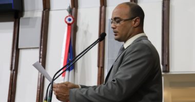 Artigo: Capitão Alden apresenta PL que proíbe vacinação obrigatória na Bahia