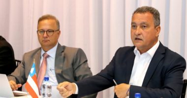 Artigo: Rui e Vilas-Boas comemoram decisão de liberar importação da Sputnik V