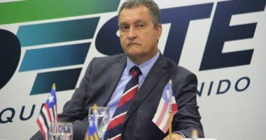 Artigo: 15 dias após operação da PF, Rui exonera diretora da Sesab alvo