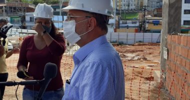 Artigo: Fábio Vilas-Boas diz que governo não pensou em aplicar vacina russa em baianos