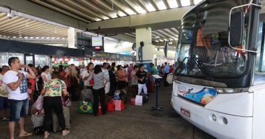 Artigo: Governo libera transporte intermunicipal em quatro cidades