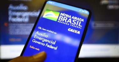 Artigo: Caixa paga 2ª parcela de R$ 300 da extensão do auxílio emergencial
