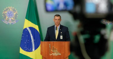 Artigo: Ex-porta-voz diz que não era autorizado a repreender declarações polêmicas de Bolsonaro